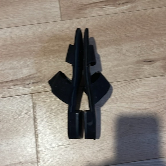 Sam Edelman  flat sandals - Picture 2 of 4